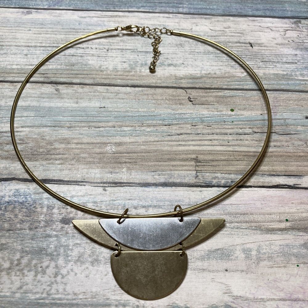 Two Tone Half Moon Pendant Choker Necklace Gold Silver Tone‎